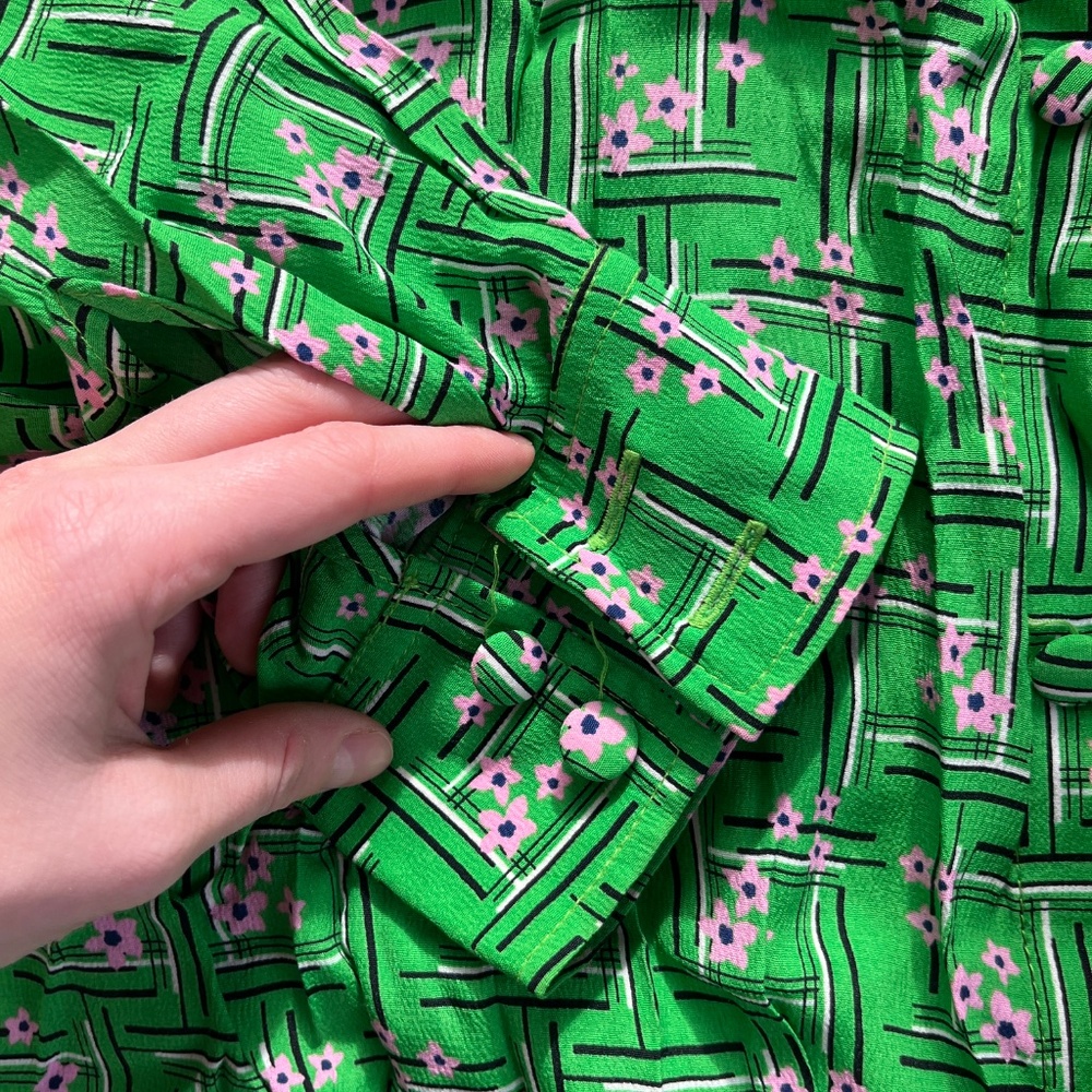 Green Shirt by Roma Uvarov — Vintage Soviet Fabric — XXL - Picture 9 of 11